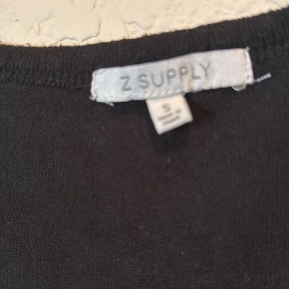 Z supply long sleeve black crop top - Picture 3 of 3